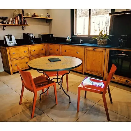 Villa De Charme A Ajaccio (Corsica)